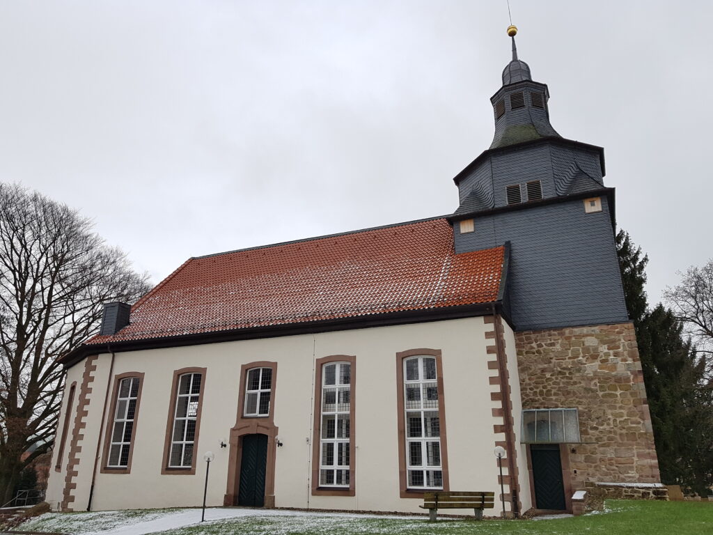 Kirche Nienstedt