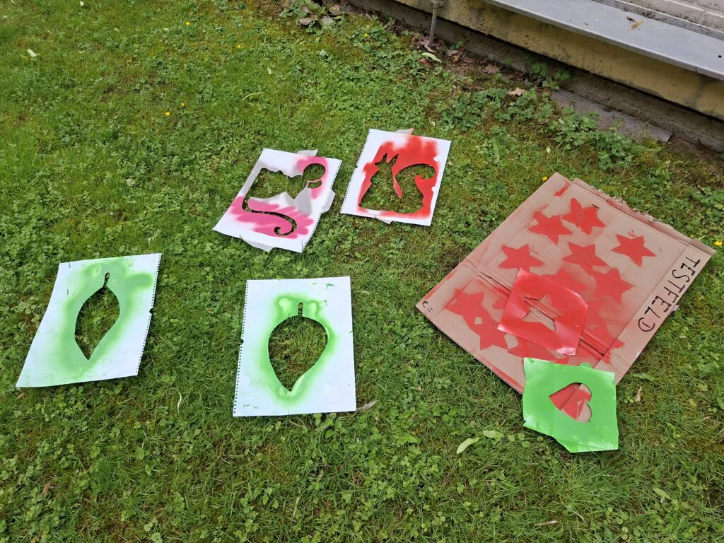 Ein bunter, bleibender Abschied: Abschlussklassen gestalten kreatives Graffiti-Kunstwerk 20260616 093951